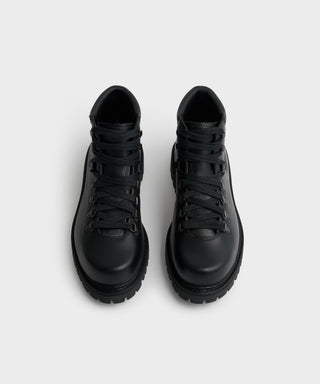 Cinnabar Black